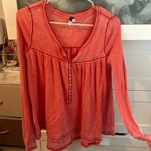 Free People Red Long sleeve. Xs
